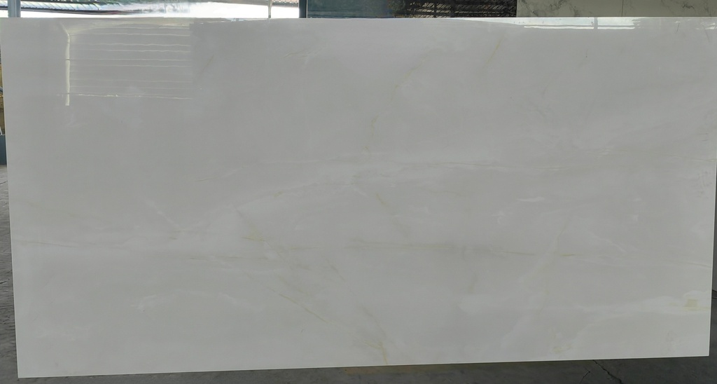 White Onyx (PSqft)